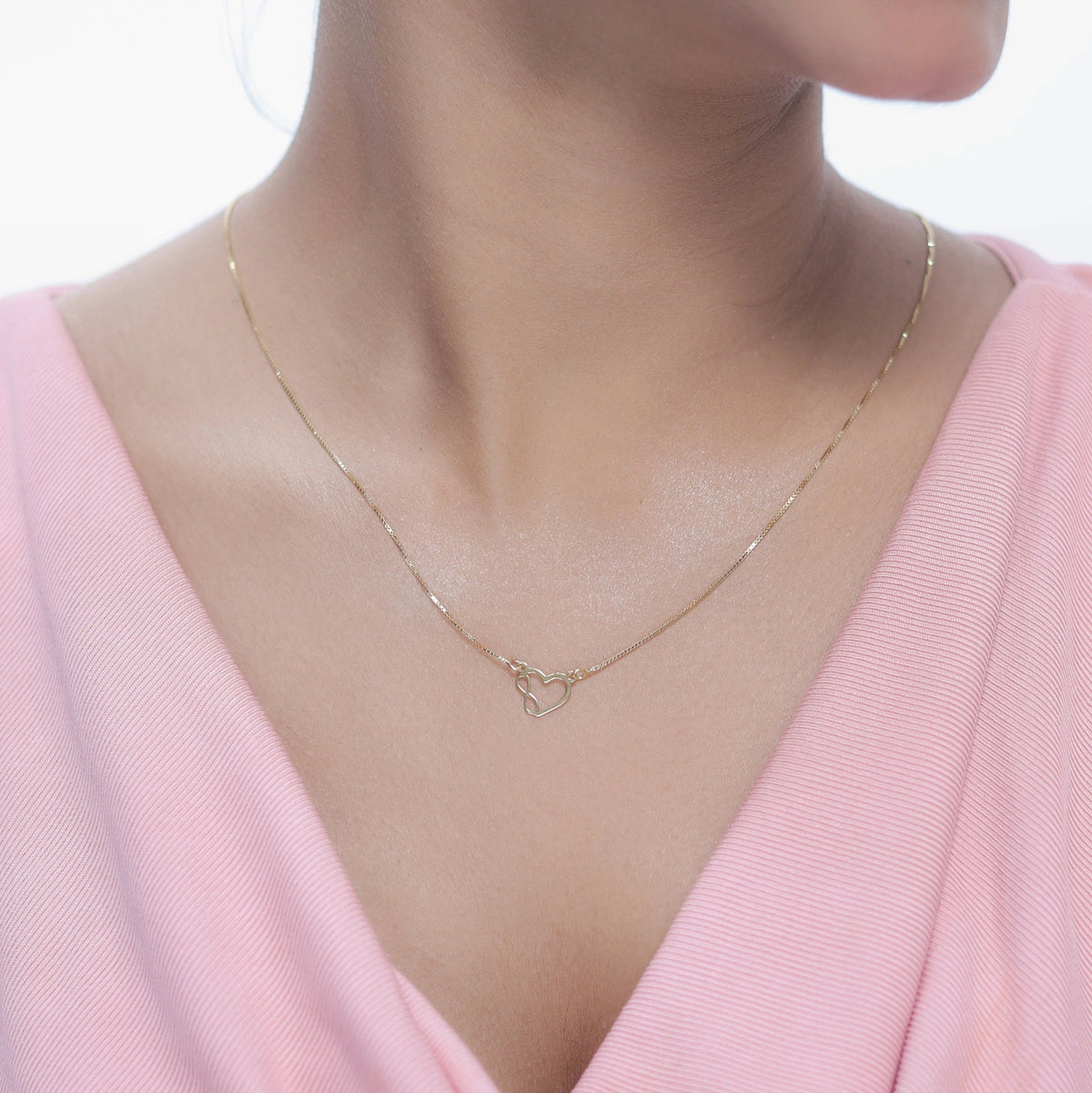 Tassya Silver Endless Love sterling silver chain pendant
