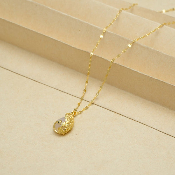 925 Silver Golden Leaf Embrace Chain Pendant