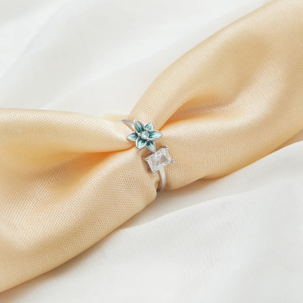 925 Silver Green Floral Charm Ring