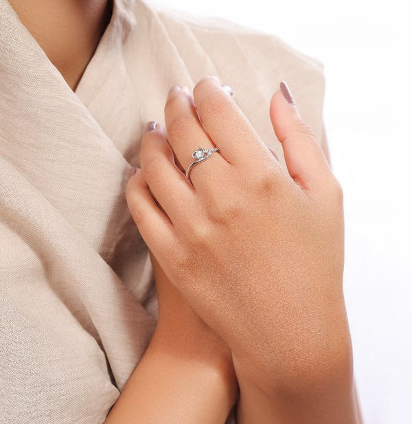 925 Silver Solitaire Heart Ring