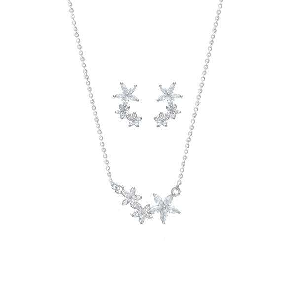 Tassya Sparkling Floral Bloom Pendant – 925 silver chain with glittering floral top, ideal for festive and elegant wear.