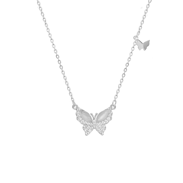 Tassya Silver Butterfly Pendant – Delicate 925 silver chain with butterfly charm, ideal for feminine and everyday wear.