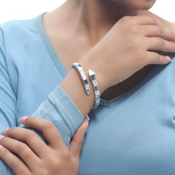 925 Silver Modern Spike Kada