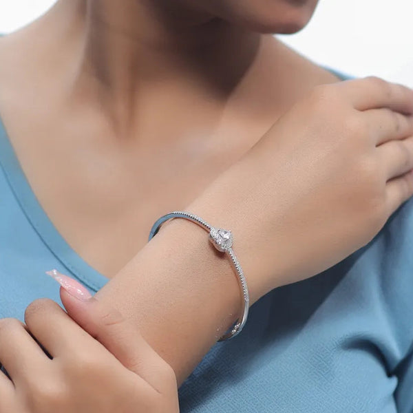 Eternal Love Heart Kada