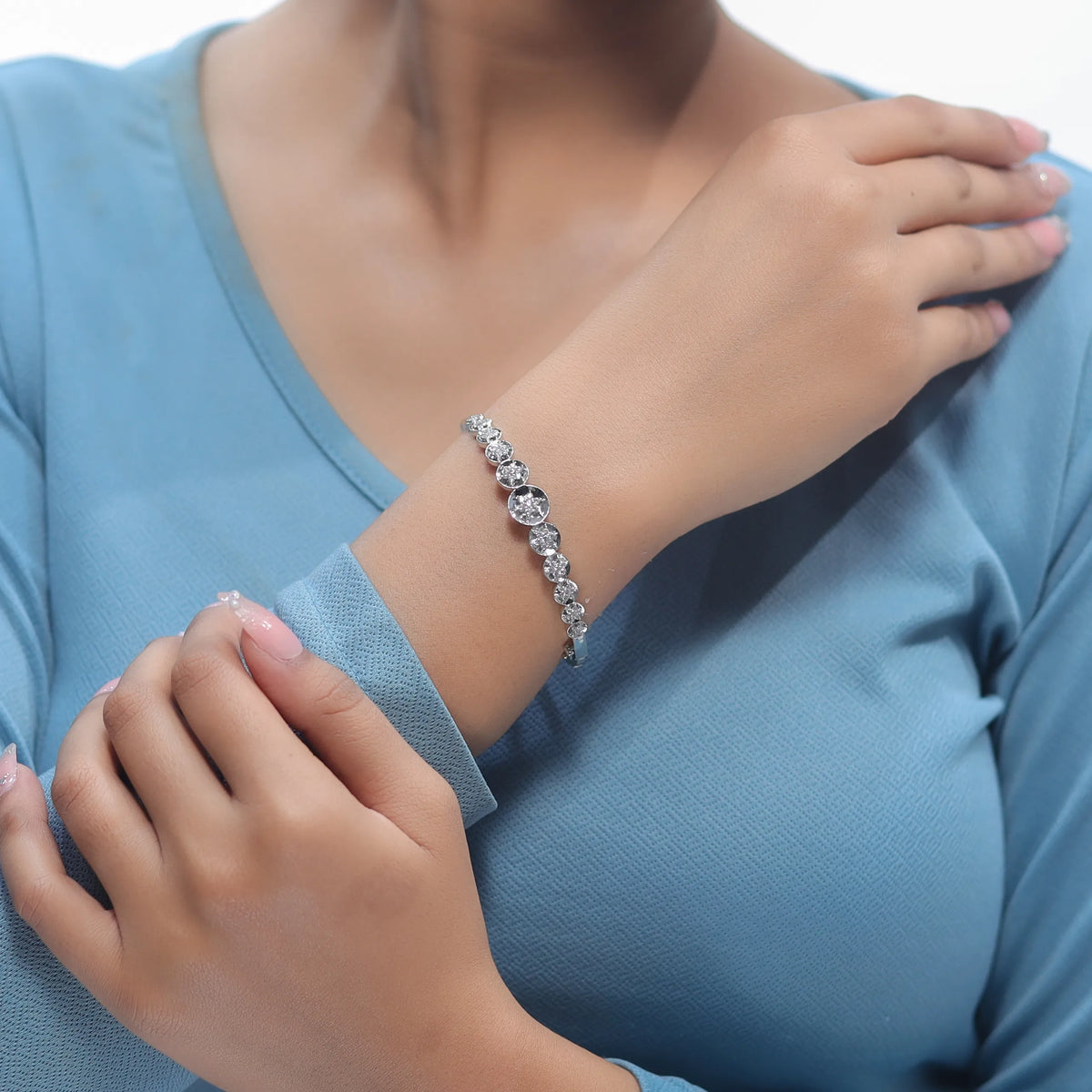 925 Silver Round Spark Kada