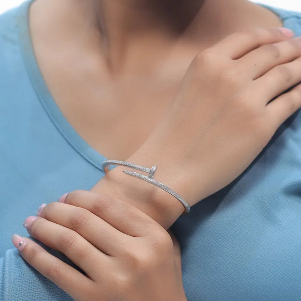Silver Modern Edge Kada