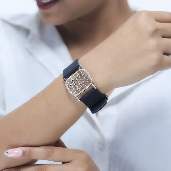 Silver Midnight Honeycomb Timekeeper