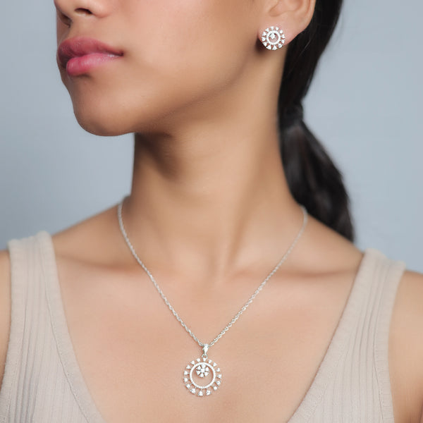 Silver Sunflare Radiance Chain Pendant Studs