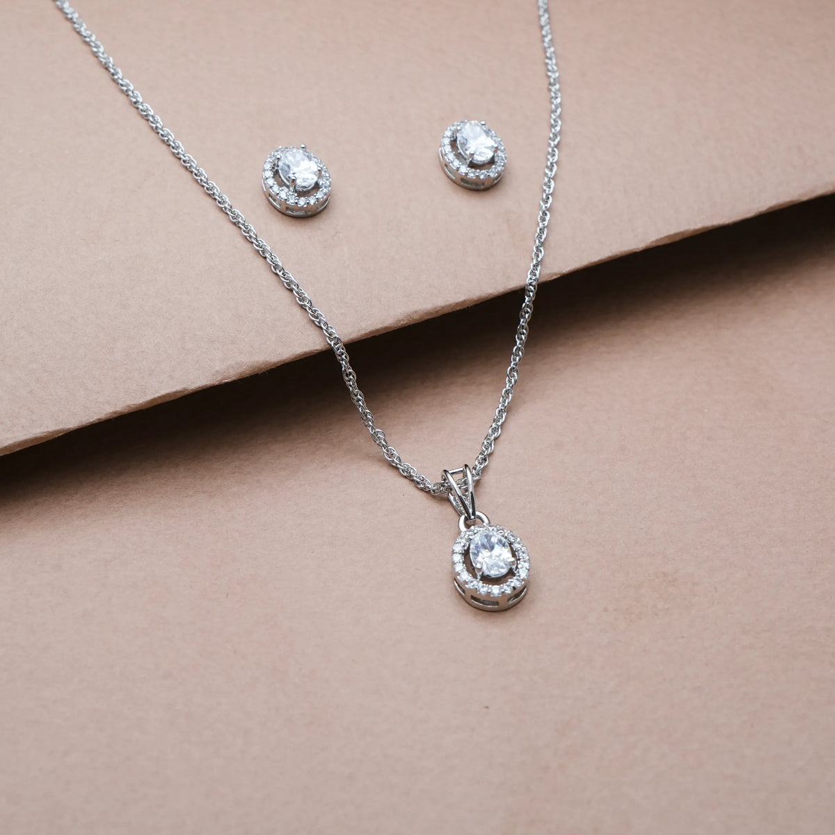925 Silver Classic Halo Set