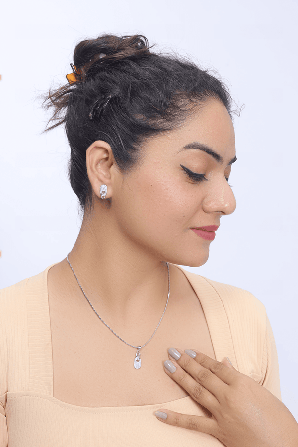 Silver Interlocking Grace Chain Pendant Earring Set - tassyasilver.com