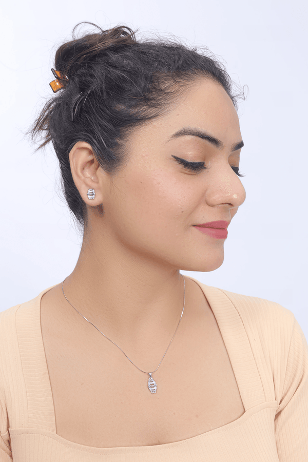Silver Geometric Grace Chain Pendant & Earring Set - tassyasilver.com