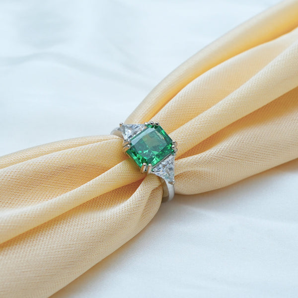 Silver Royal Emerald Ring