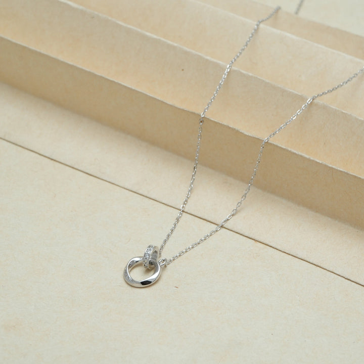 925 Silver Eternal Bond Chain Pendant for Women - tassyasilver.com