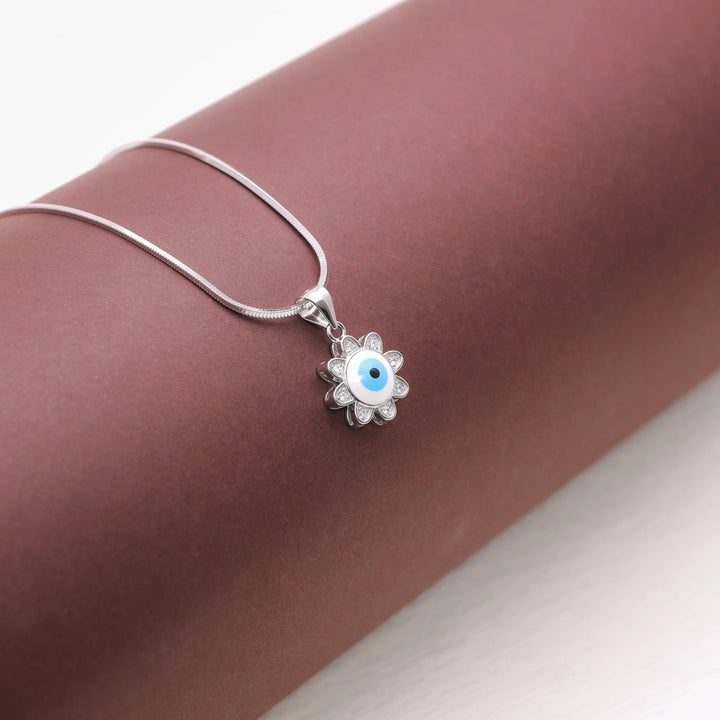 925 Sterling Silver Daisy Eye Chain Pendant for Women - tassyasilver.com