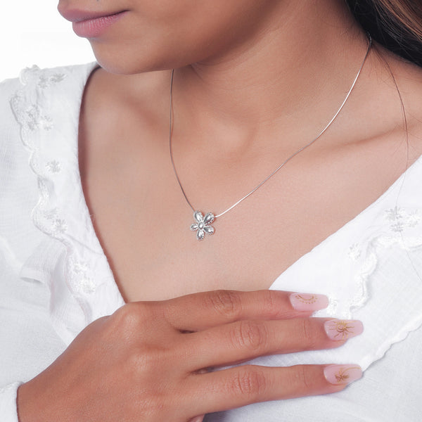 925 Sterling Silver Floral Chain Pendant for Women - tassyasilver.com