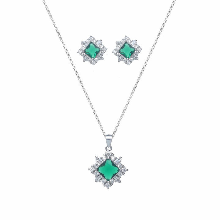 925 Sterling Silver Green Stone Chain Pendant Top for Women - tassyasilver.com