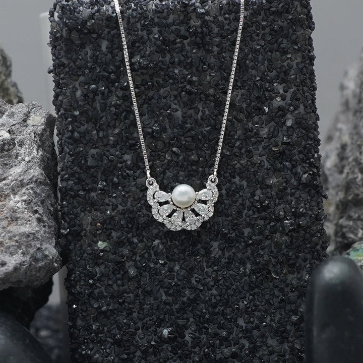 925 Sterling Silver Pearl Elegance Chain Pendant for Women - tassyasilver.com