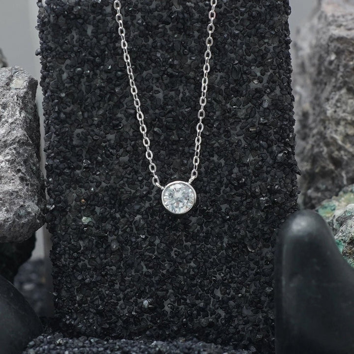 925 Sterling Silver Timeless Spark Pendant for Women - tassyasilver.com