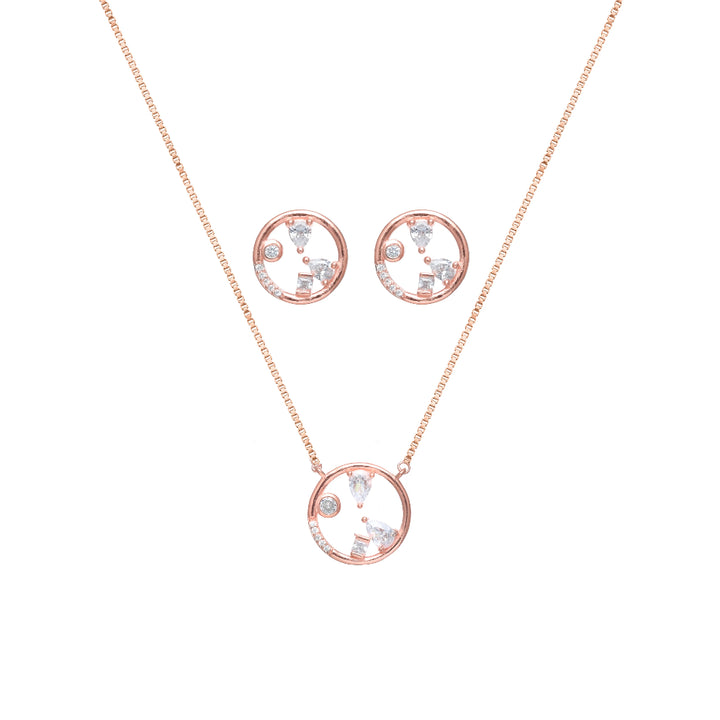 Tassya Rose Gold Circle Pendant – Elegant 925 silver chain with rose gold circle charm, ideal for chic everyday elegance