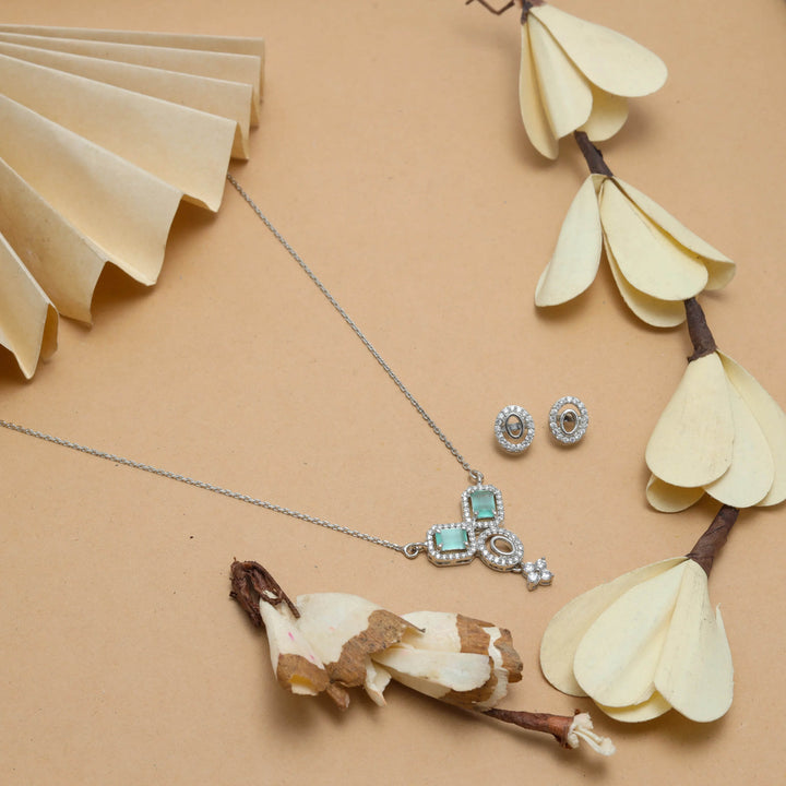 Silver Pestal green Necklace set - tassyasilver.com