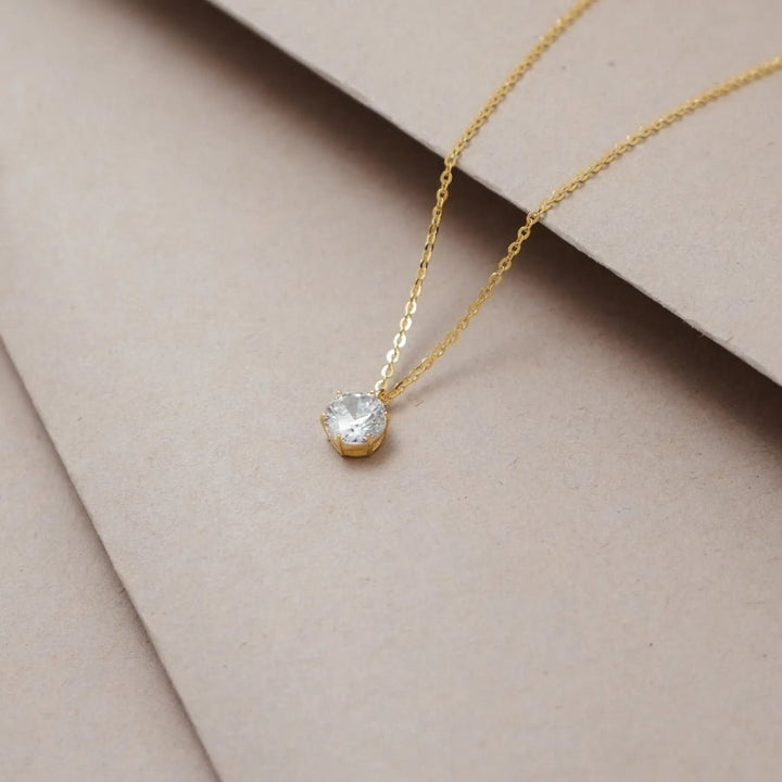 Golden Solitaire Chain Pendant - tassyasilver.com