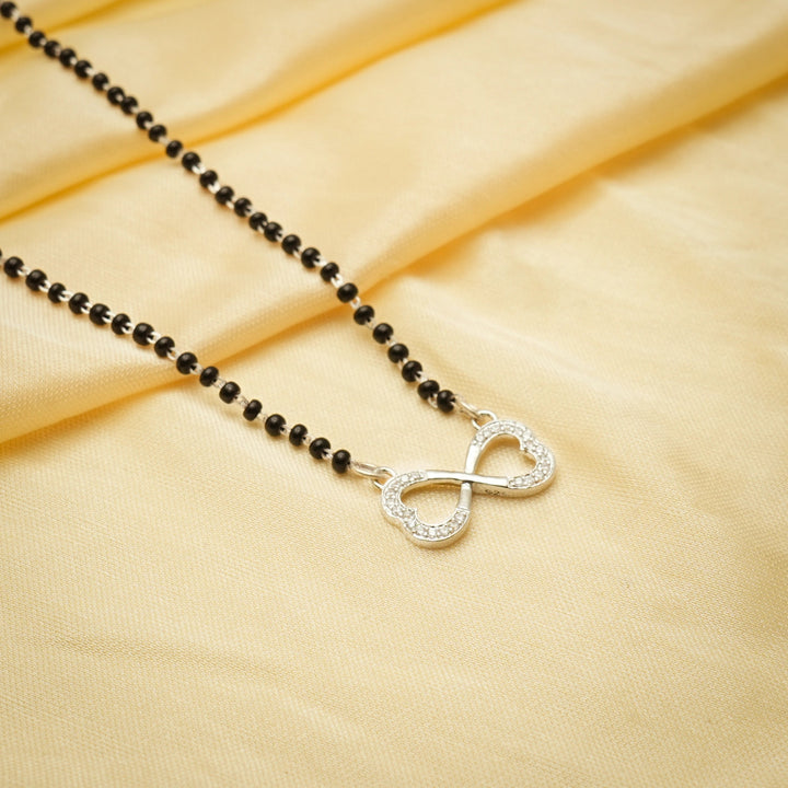 Infinite Hearts Mangalsutra - tassyasilver.com