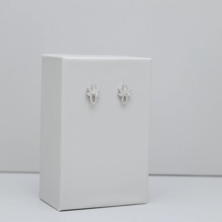 Leafy Grace Earrings - tassyasilver.com