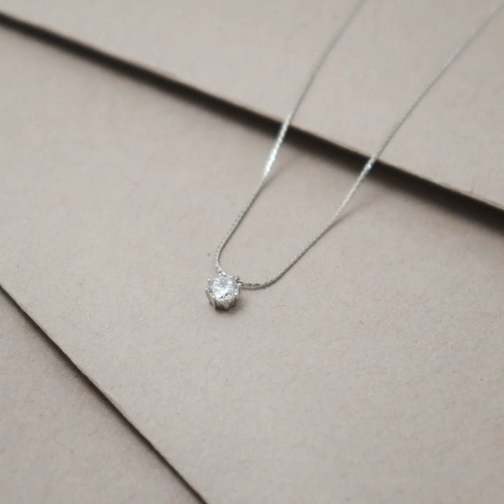 Tassya Silver Classic Solitaire Chain Pendant for women