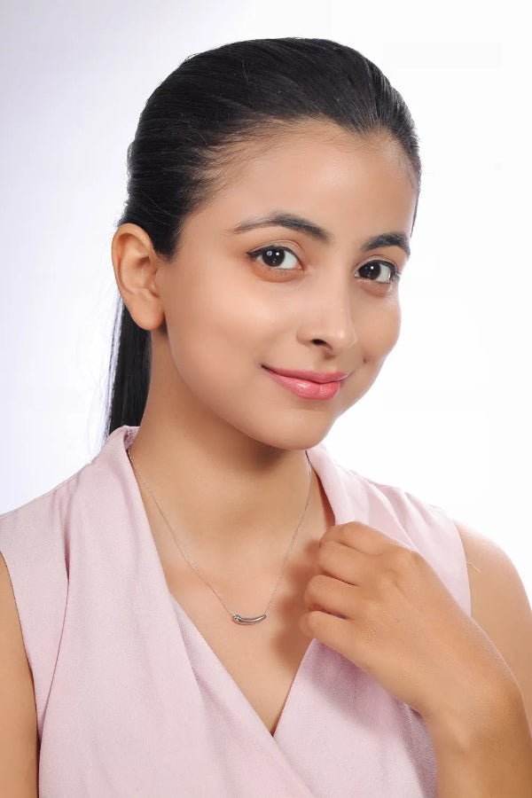 925 Silver Contour Bar Chain Pendant