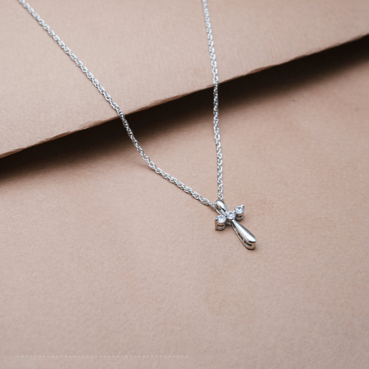 Silver Dainty Sparkle Cross Chain pendant - tassyasilver.com