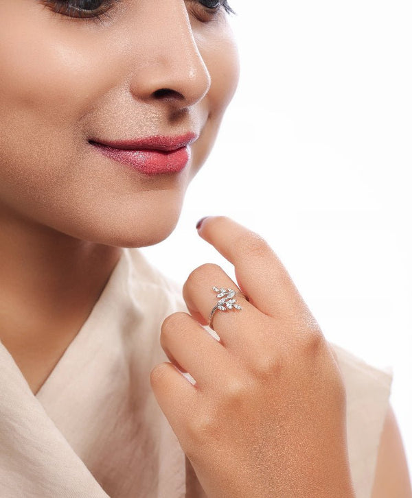 925 Silver Dewdrop Leaf Ring
