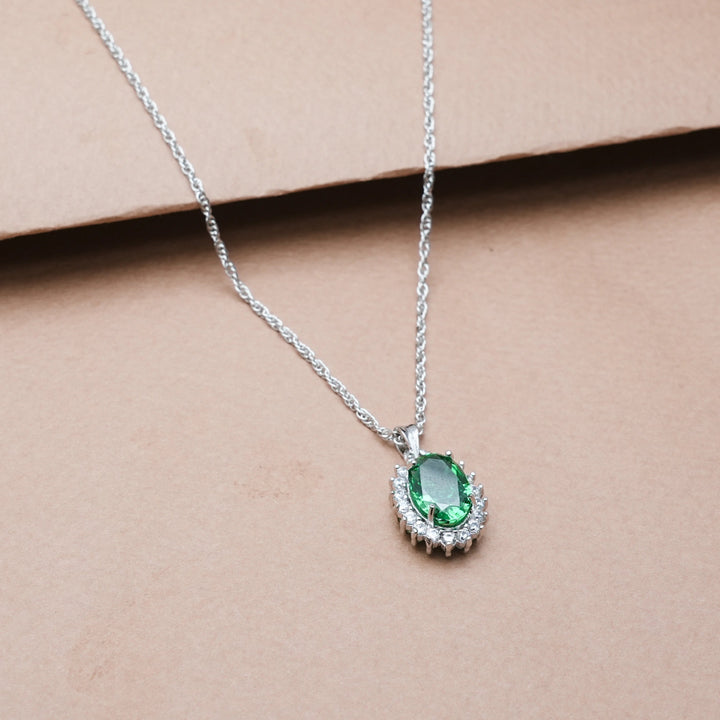 Silver Emerald Blaze Chain Pendant - tassyasilver.com