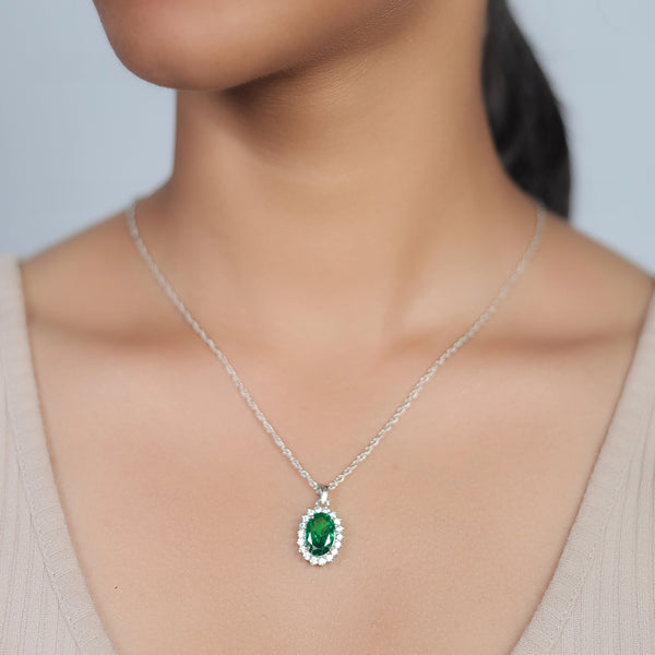 Silver Emerald Blaze Chain Pendant - tassyasilver.com