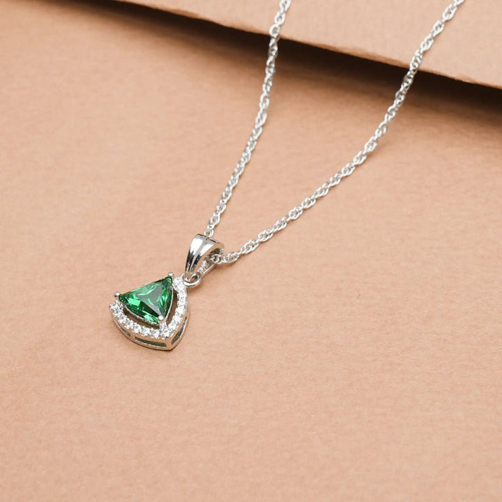 Silver Emerald Radiance Chain Pendant - tassyasilver.com