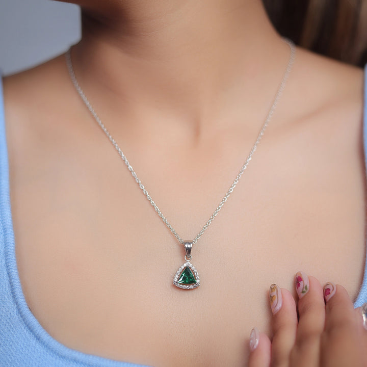 Silver Emerald Radiance Chain Pendant - tassyasilver.com