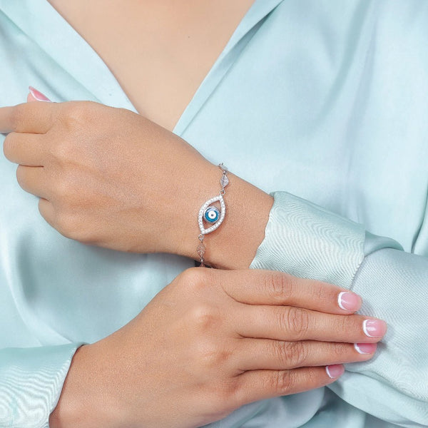 Silver Grace Eye Bracelet - tassyasilver.com