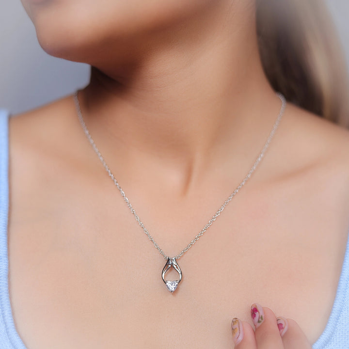 Silver Heart Glow Chain Pendant - tassyasilver.com