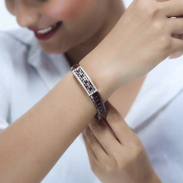 Tassya Silver Interlock Radiance Cuff for women