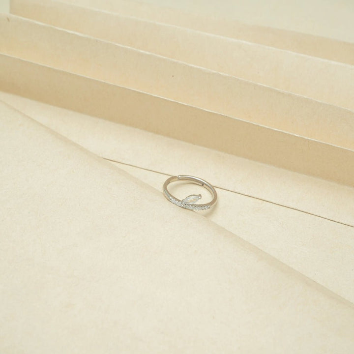 Silver Marquise Spark Ring - tassyasilver.com