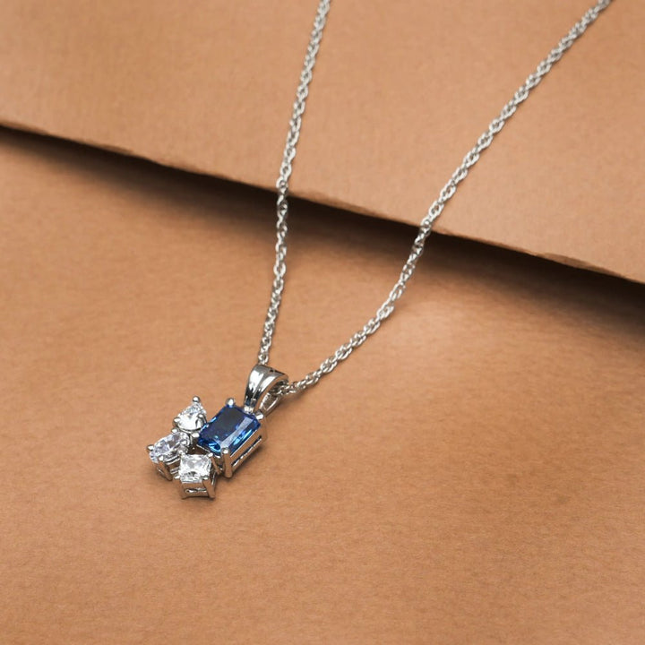 Silver Midnight Bloom Chain Pendant - tassyasilver.com