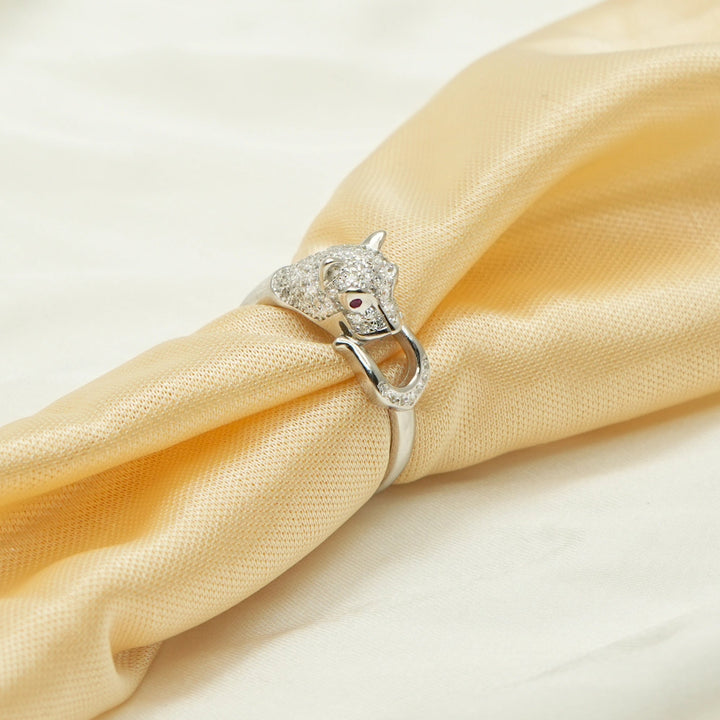Silver Panther Gleam Ring - tassyasilver.com