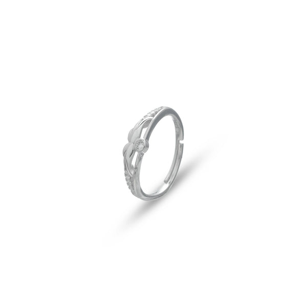 Tassya Silver Petal Crest Ring in 925 sterling silver