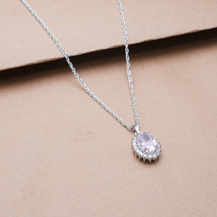 Silver Regal Bloom Chain Pendant - tassyasilver.com
