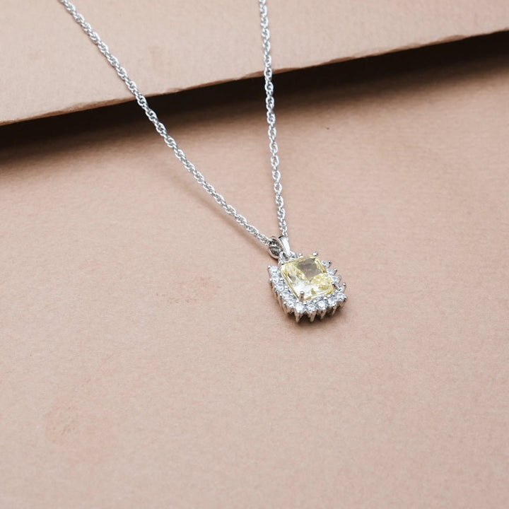 Silver Regal Radiance Chain Pendant - tassyasilver.com