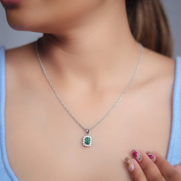 Silver Royal Crest Chain Pendant - tassyasilver.com