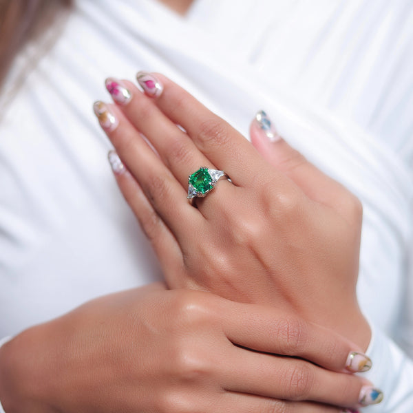 925 Silver Royal Emerald Ring