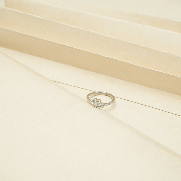 Silver Solitaire Heart Ring - tassyasilver.com