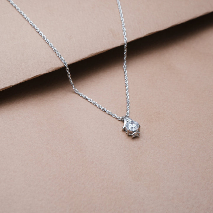 Silver Solitaire Teardrop Chain pendant - tassyasilver.com
