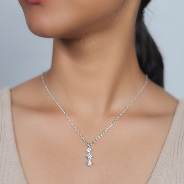 Silver Trine Spark Chain Pendant - tassyasilver.com
