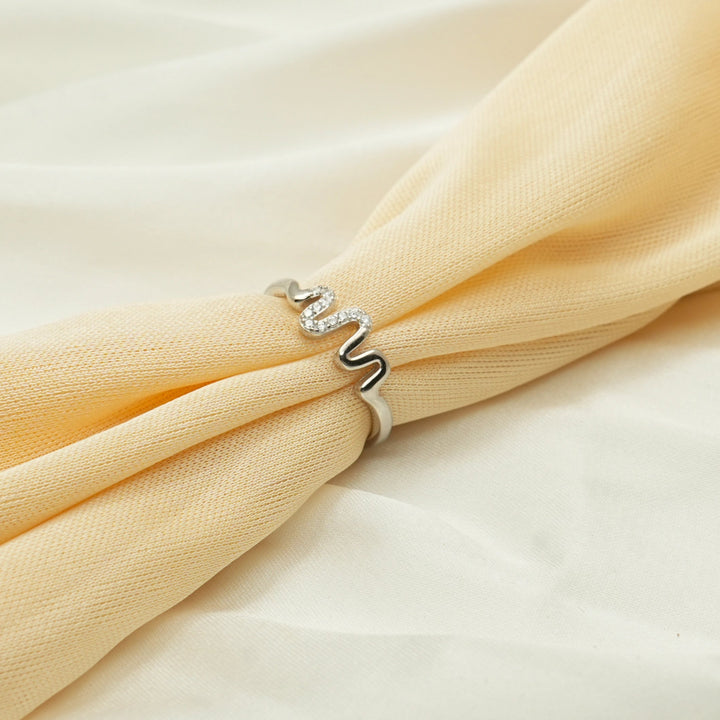 Silver Wave Gleam Ring - tassyasilver.com